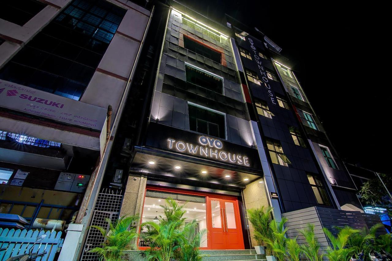 Oyo Townhouse 42 Urvashi Theatre Hotel Chennai Exterior foto